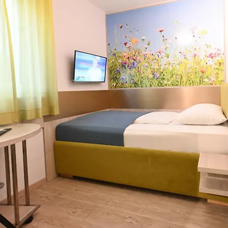 Am Spichernplatz デュッセルドルフ