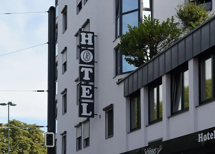 Am Spichernplatz 3*