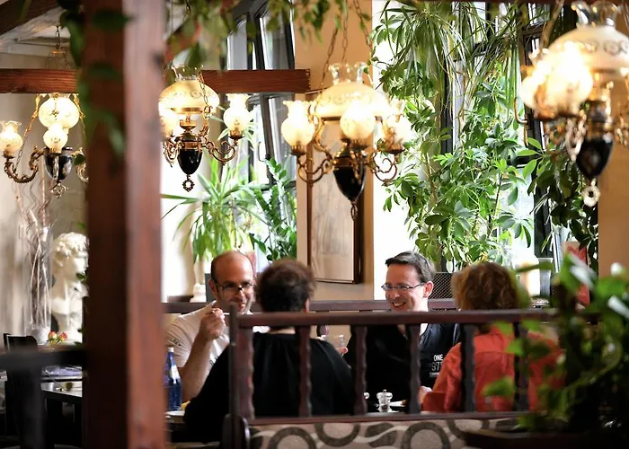 Am Spichernplatz 3* デュッセルドルフ